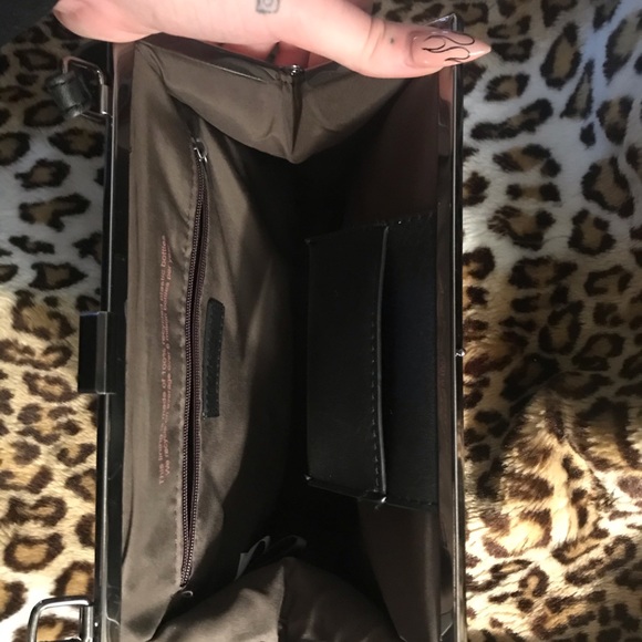 Matt & Nat Reika Frame Crossbody Bag - Picture 4 of 5